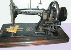 американская швейная машина челночного стежка (1895-1905) 